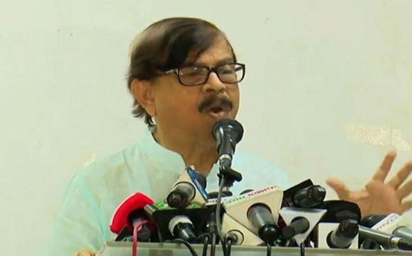 শেষ মুহূর্তে ঢাকা-১৮ আসন থেকে নির্বাচন সরে দাঁড়ালেন মান্না